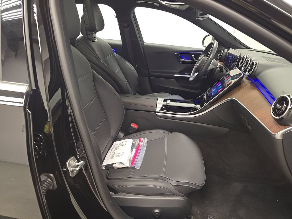Certified 2025 Mercedes-Benz C 300 Sedan image 8