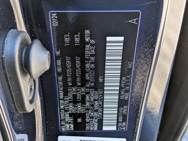 Certified 2024 Toyota Sienna LE image 12