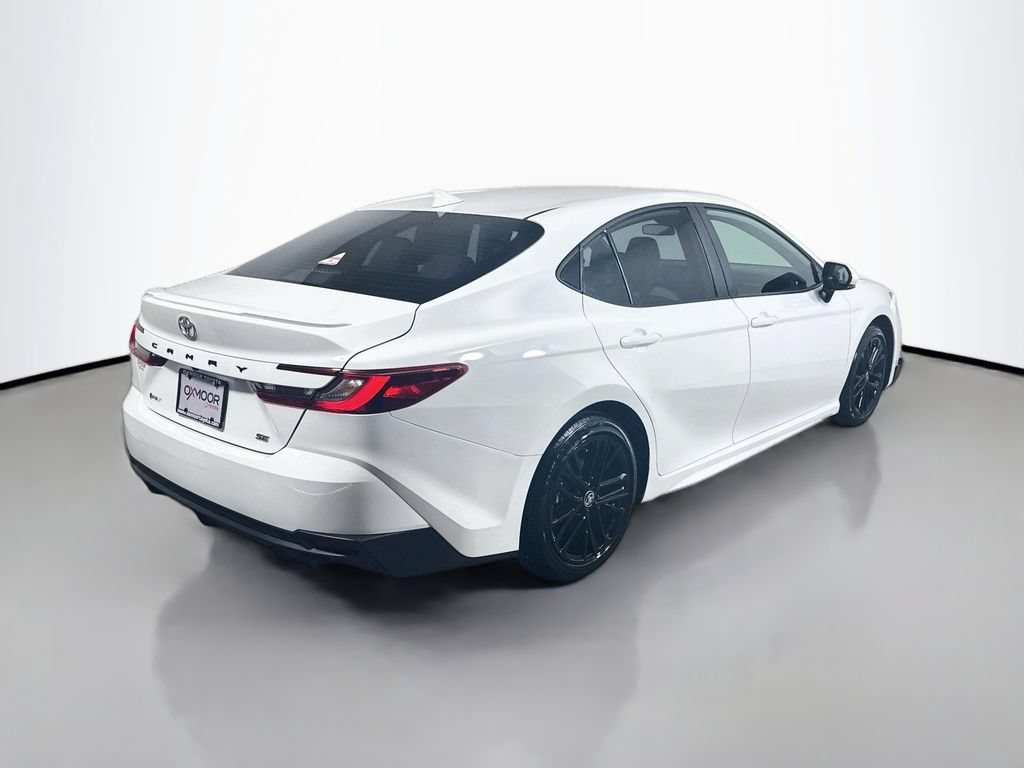 Used 2026 Toyota Camry SE FWD image 7