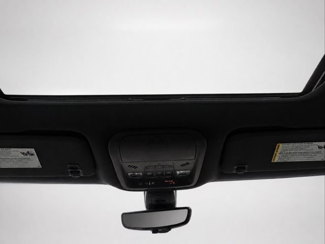 Used 2023 Buick Enclave Essence w/ Experience Buick Package AWD/4WD image 21