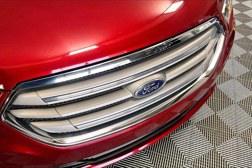 Used 2016 Ford Taurus SEL w/ Equipment Group 201A image 29