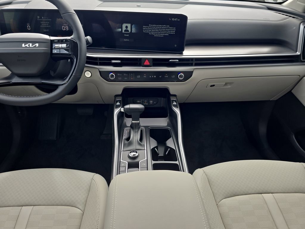 New 2026 Kia Sorento S FWD image 14