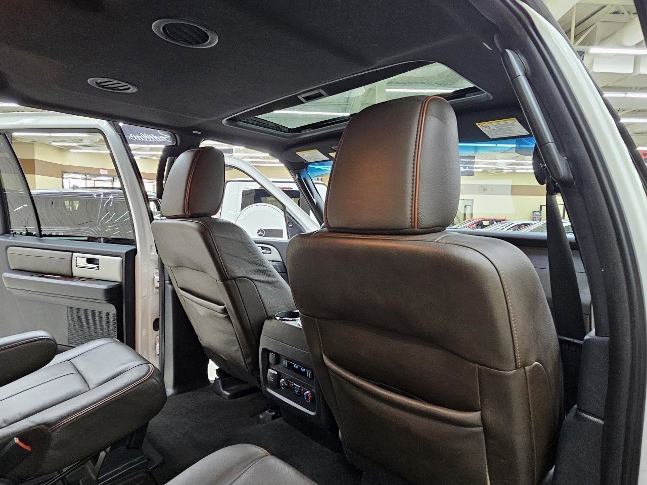 Used 2015 Ford Expedition EL King Ranch RWD image 24