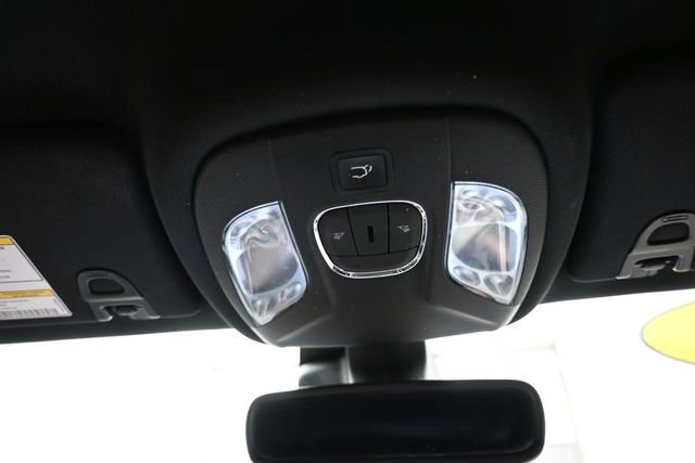 Used 2023 Jeep Compass Limited w/ Elite Group AWD/4WD image 12