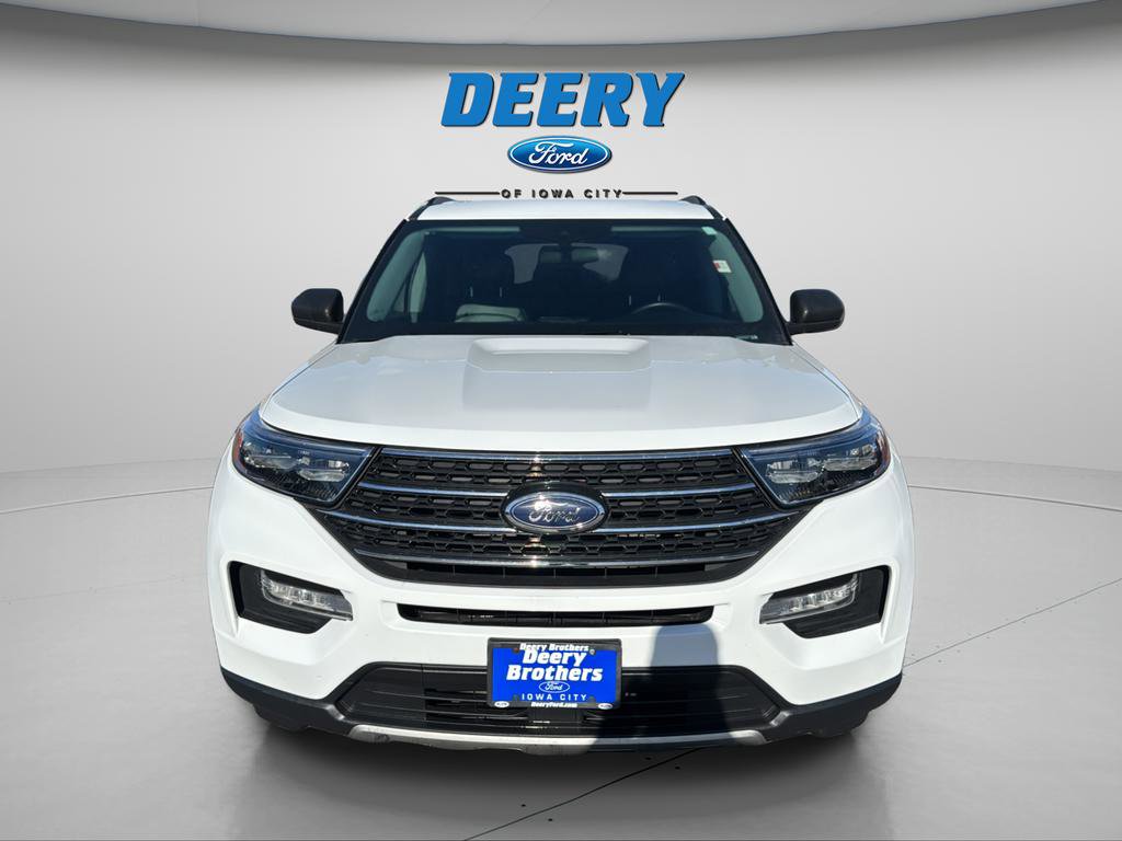 Certified 2023 Ford Explorer XLT w/ Equipment Group 202A image 16
