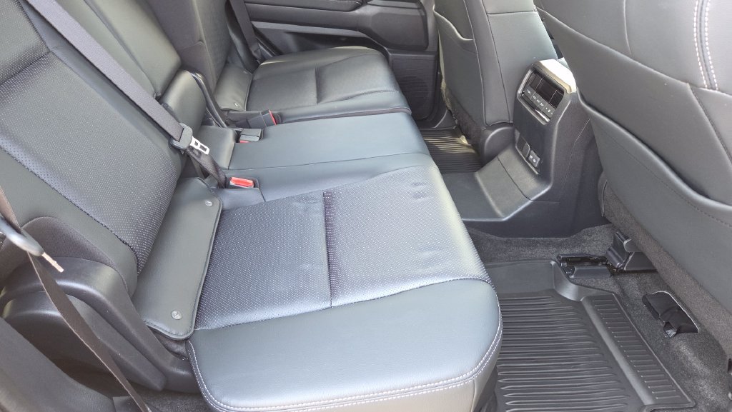Used 2025 Toyota Land Cruiser w/ Premium Package AWD/4WD image 33