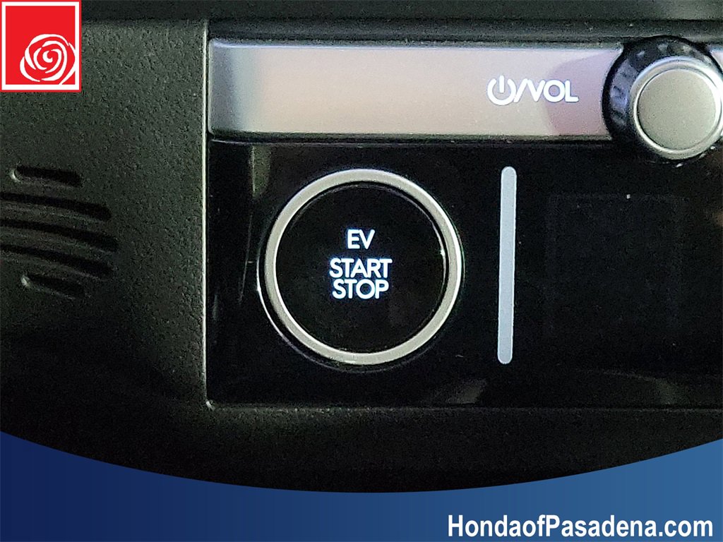 Used 2024 Hyundai Ioniq 6 Limited image 17