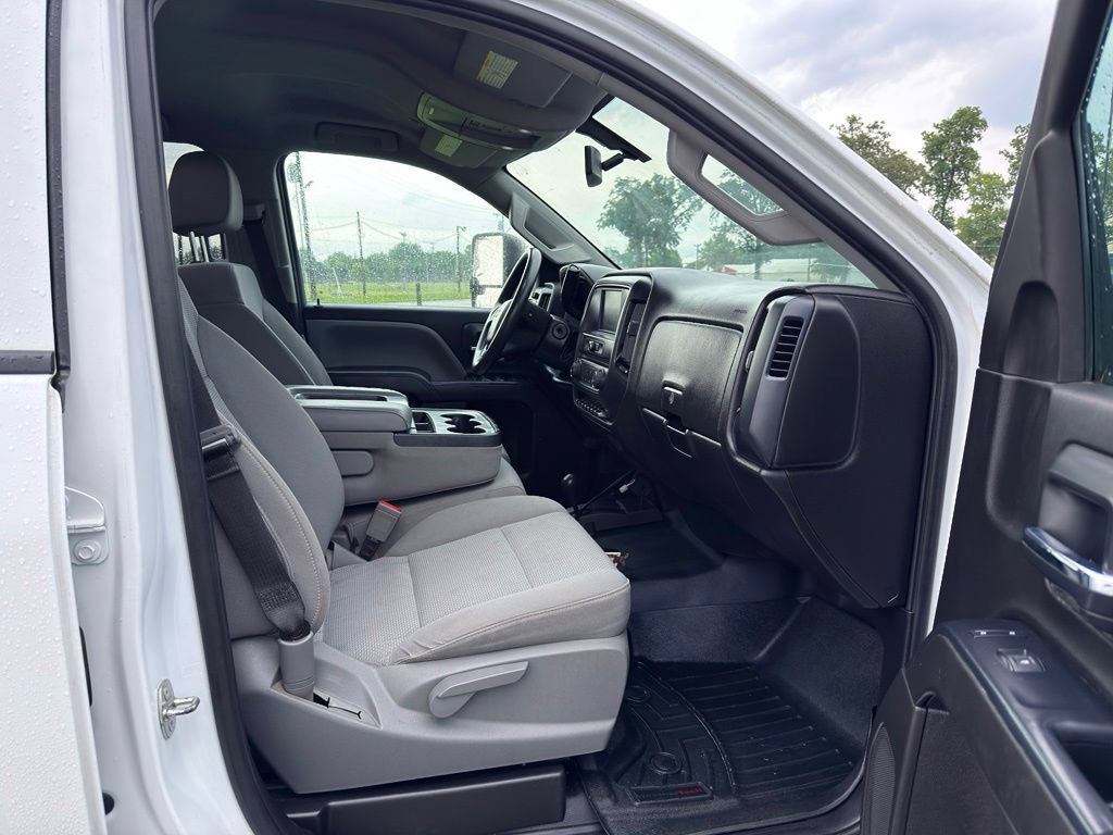Used 2019 Chevrolet Silverado 2500 W/T AWD/4WD image 31