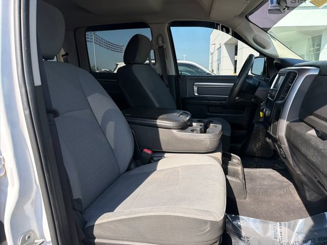 Used 2021 RAM 1500 Classic SLT AWD/4WD image 26