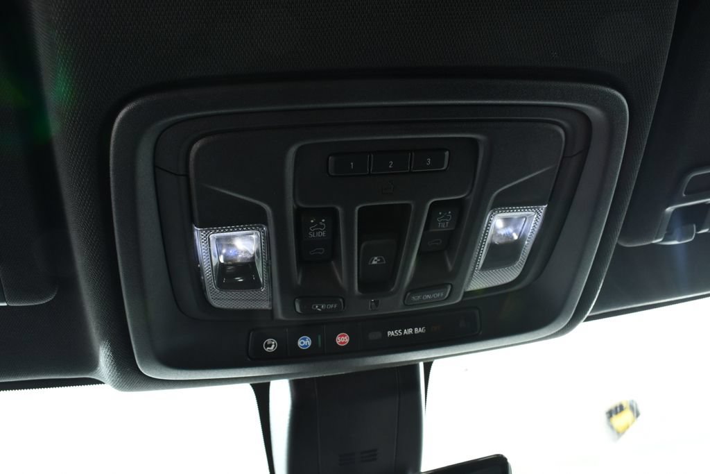Used 2021 GMC Sierra 1500 AT4 w/ AT4 Premium Package AWD/4WD image 35
