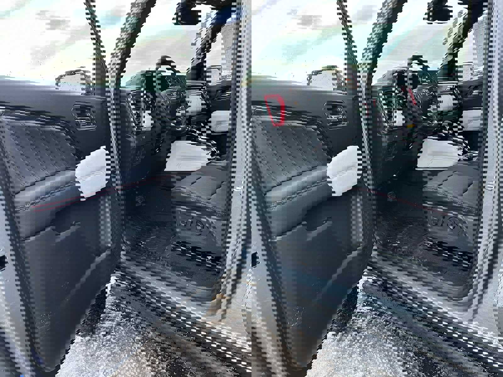 New 2026 GMC Canyon AT4X image 19