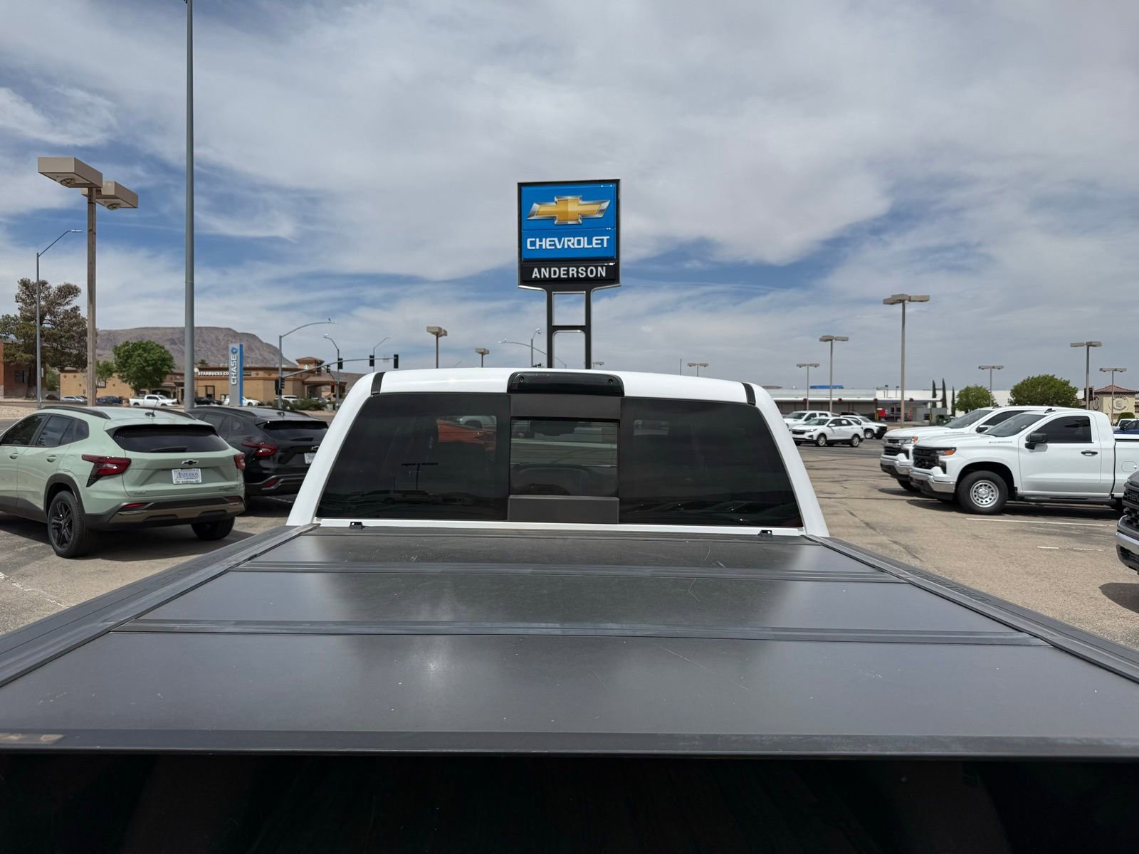 Used 2017 Chevrolet Silverado 1500 LTZ Z71 w/ LTZ Plus Package AWD/4WD image 42