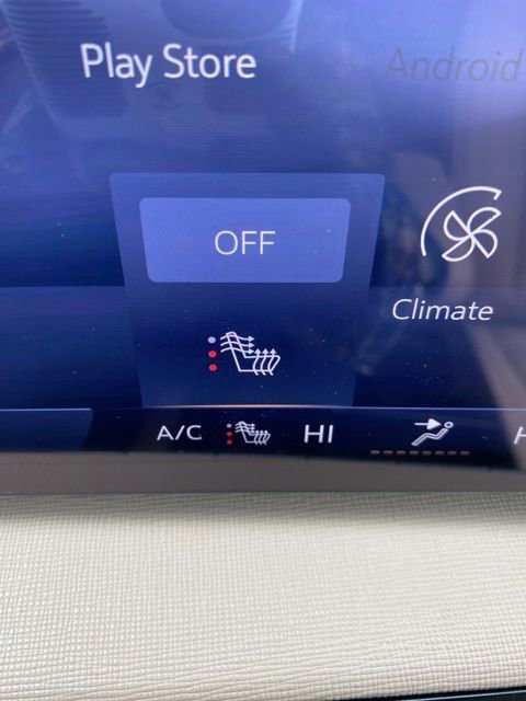 New 2025 Buick Enclave Preferred w/ LPO, Floor Liner Package image 28