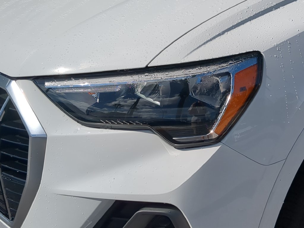 Used 2022 Audi Q3 2.0T Premium AWD/4WD image 6
