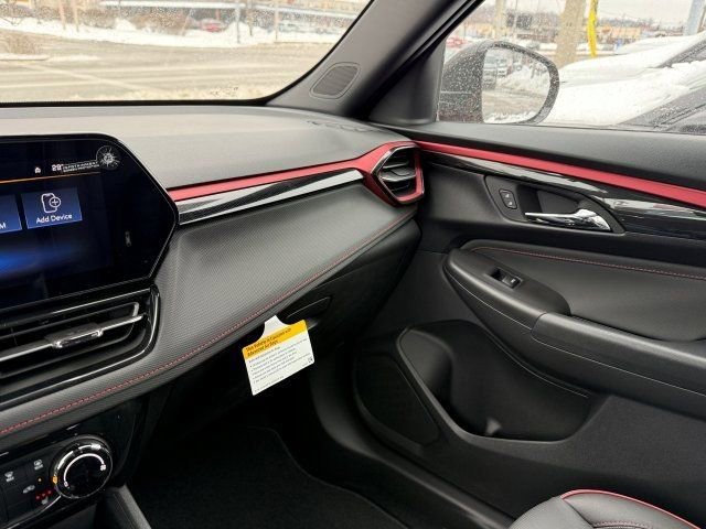 New 2026 Chevrolet TrailBlazer RS w/ Driver Confidence Package FWD image 18
