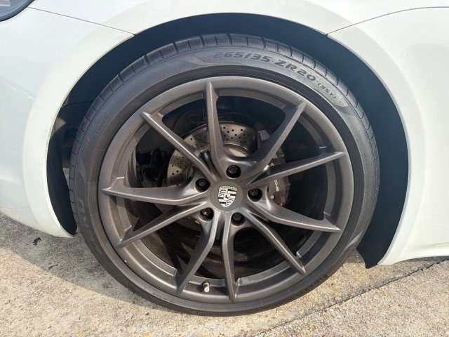 Used 2021 Porsche 718 Cayman RWD image 18