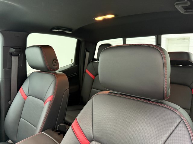 Used 2024 Chevrolet Colorado Z71 w/ Z71 Convenience Package 2 image 22