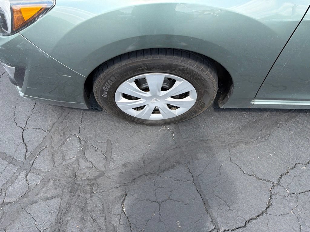 Used 2016 Subaru Impreza 2.0i AWD/4WD image 9