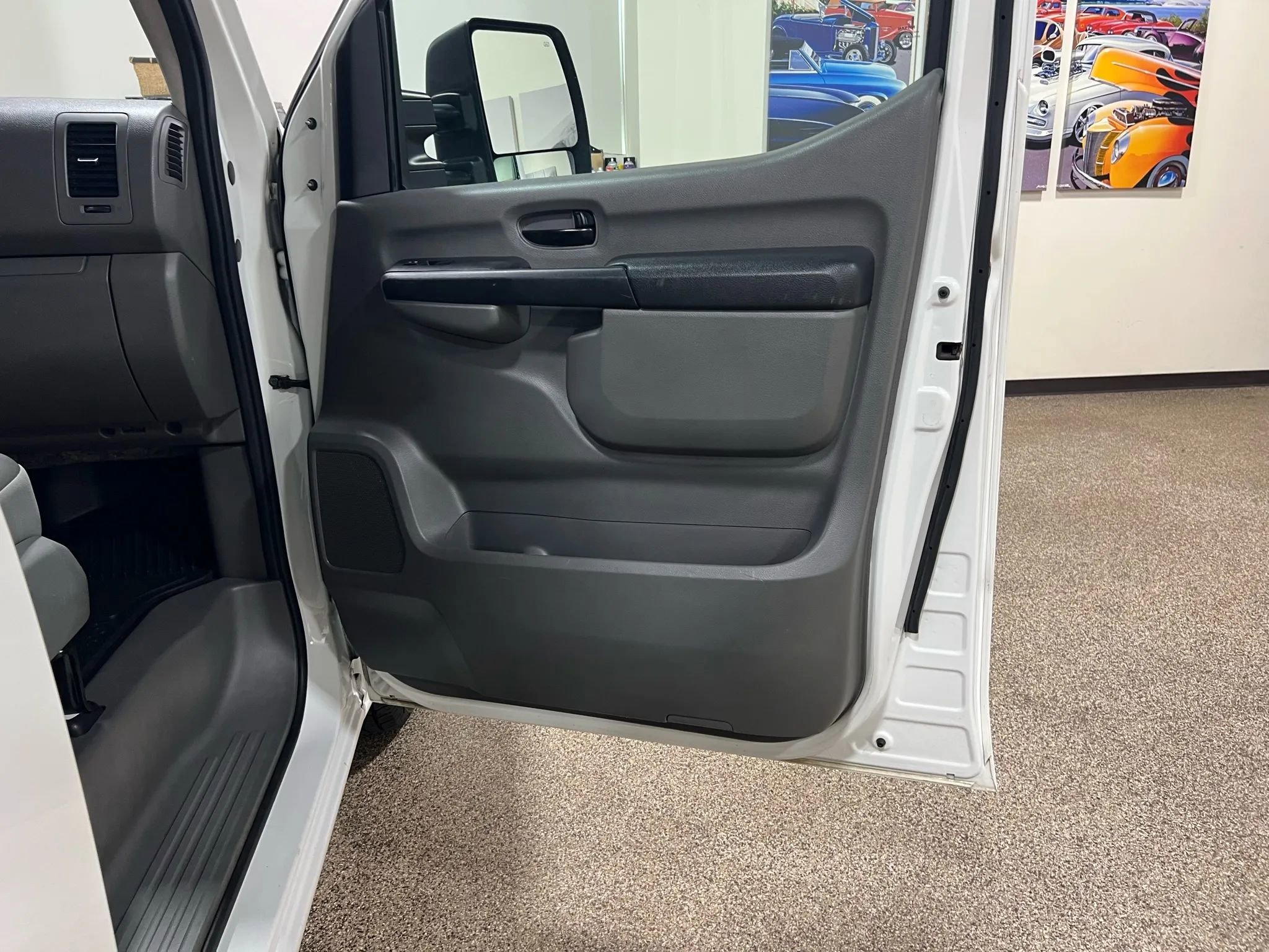 Used 2017 Nissan NV 2500 SV w/ Technology Package image 27