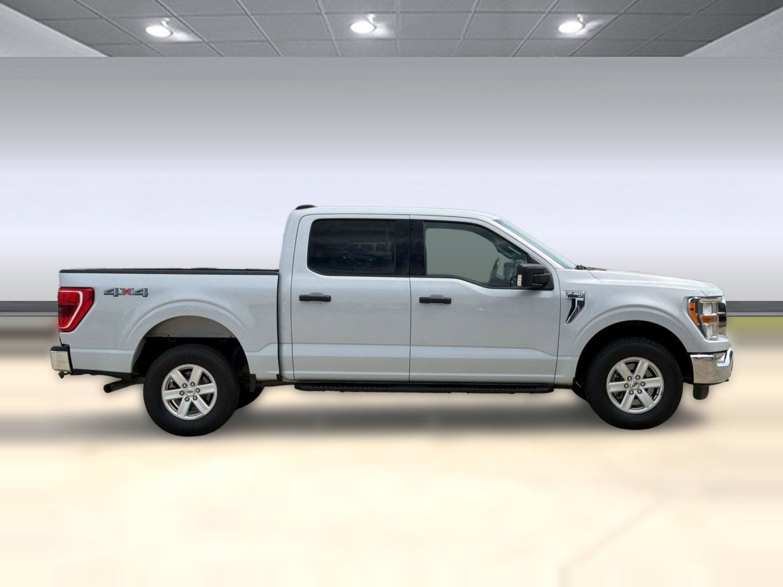 Used 2021 Ford F150 XLT w/ Equipment Group 301A Mid AWD/4WD image 8