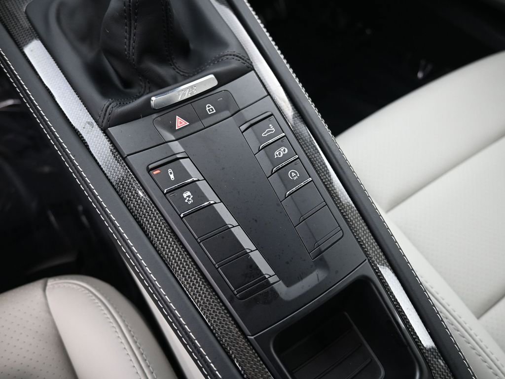 Certified 2025 Porsche 718 Cayman GTS image 23