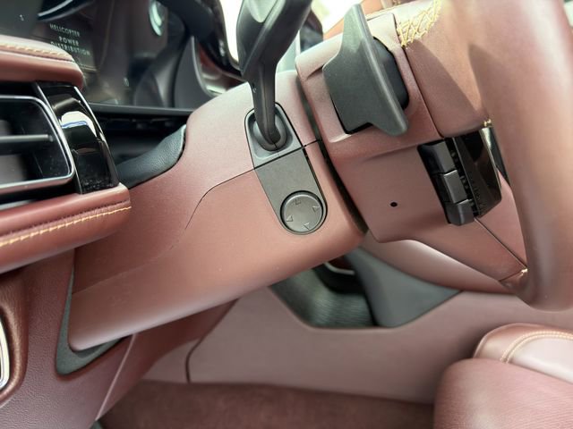 Used 2023 Lincoln Aviator Black Label w/ Class IV Trailer Tow Package image 53