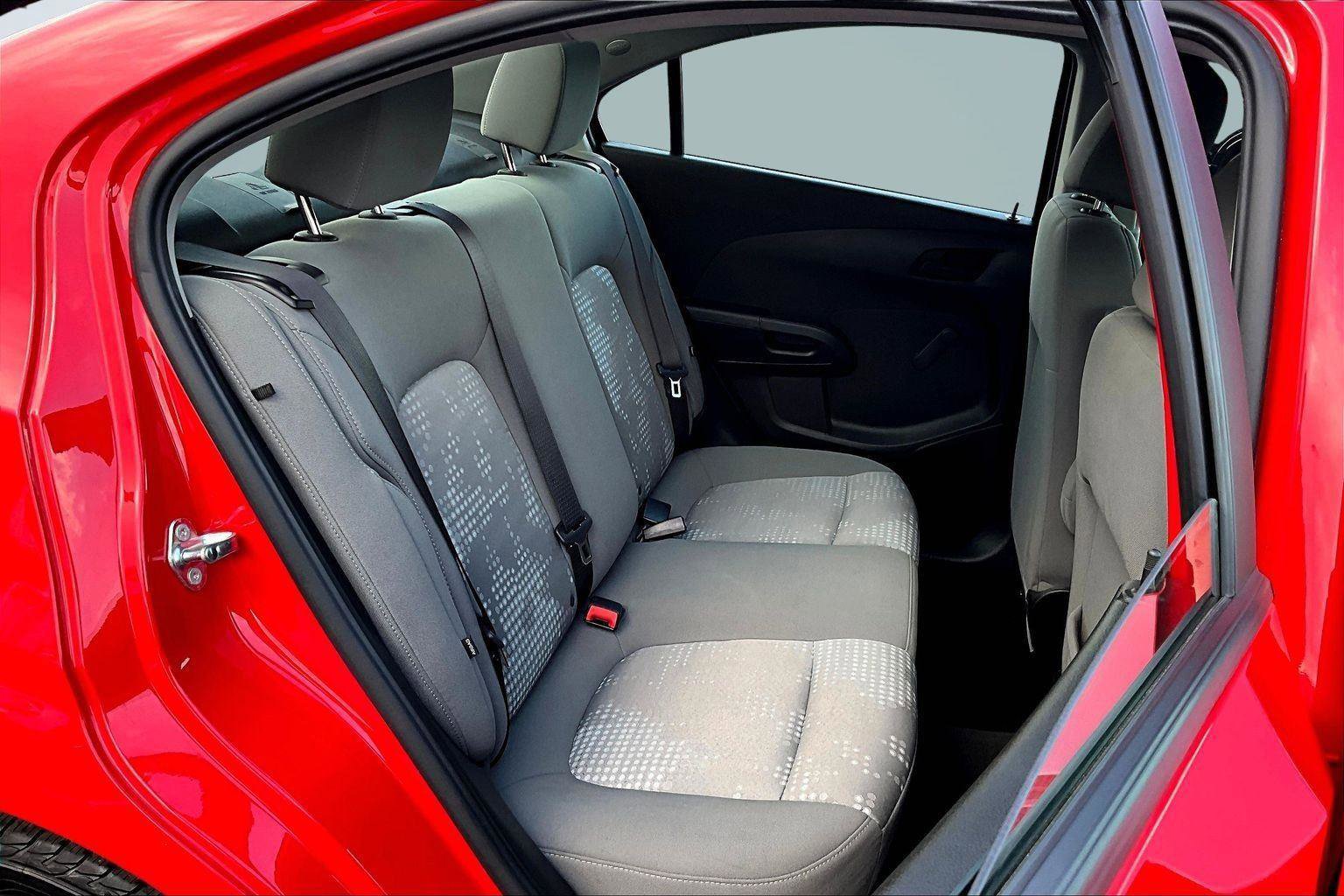 Used 2018 Chevrolet Sonic LS image 26