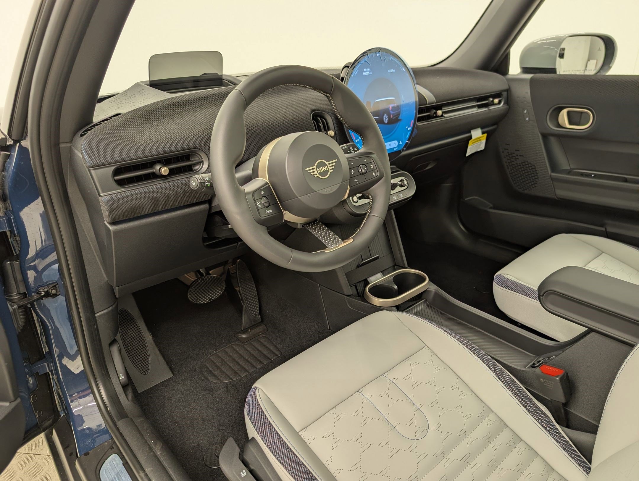 New 2026 MINI Cooper S image 4