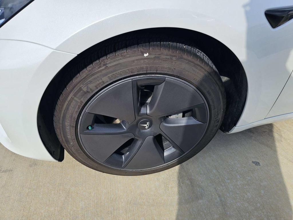Used 2023 Tesla Model 3 Standard Range RWD image 10