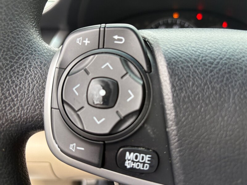 Used 2013 Toyota Camry LE FWD image 20