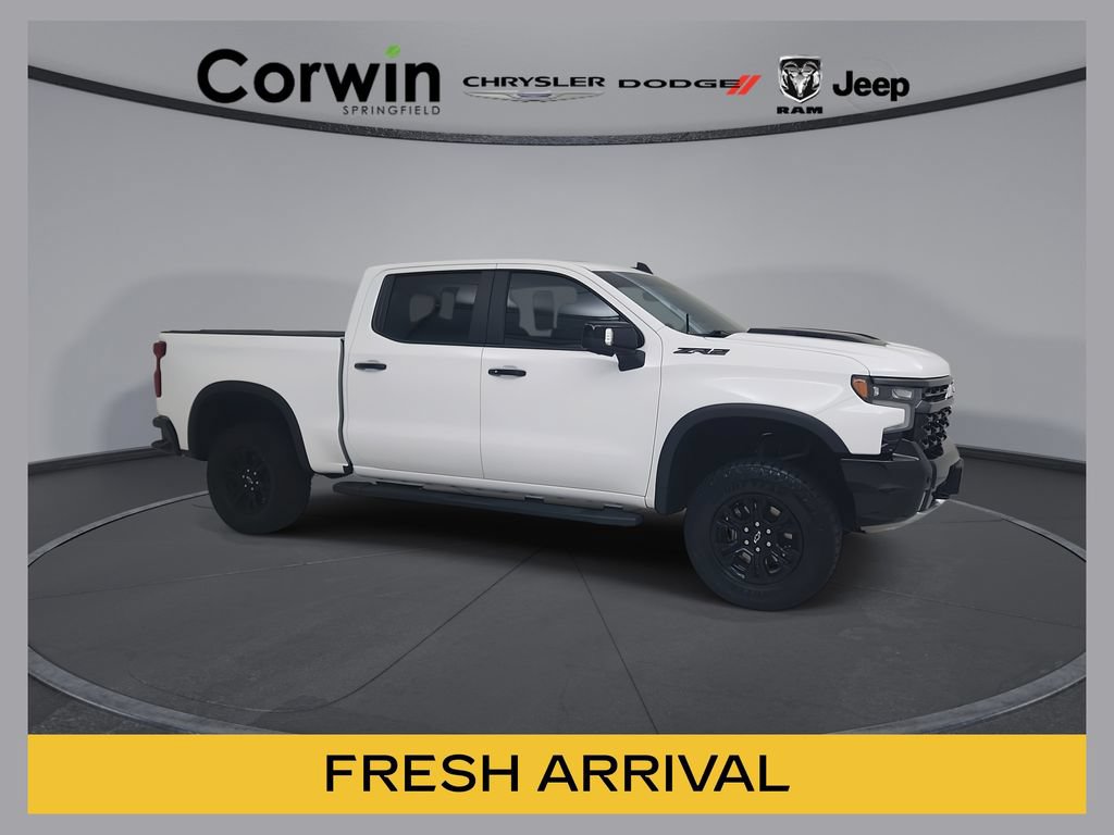 Used 2025 Chevrolet Silverado 1500 ZR2 w/ Technology Package AWD/4WD image 1