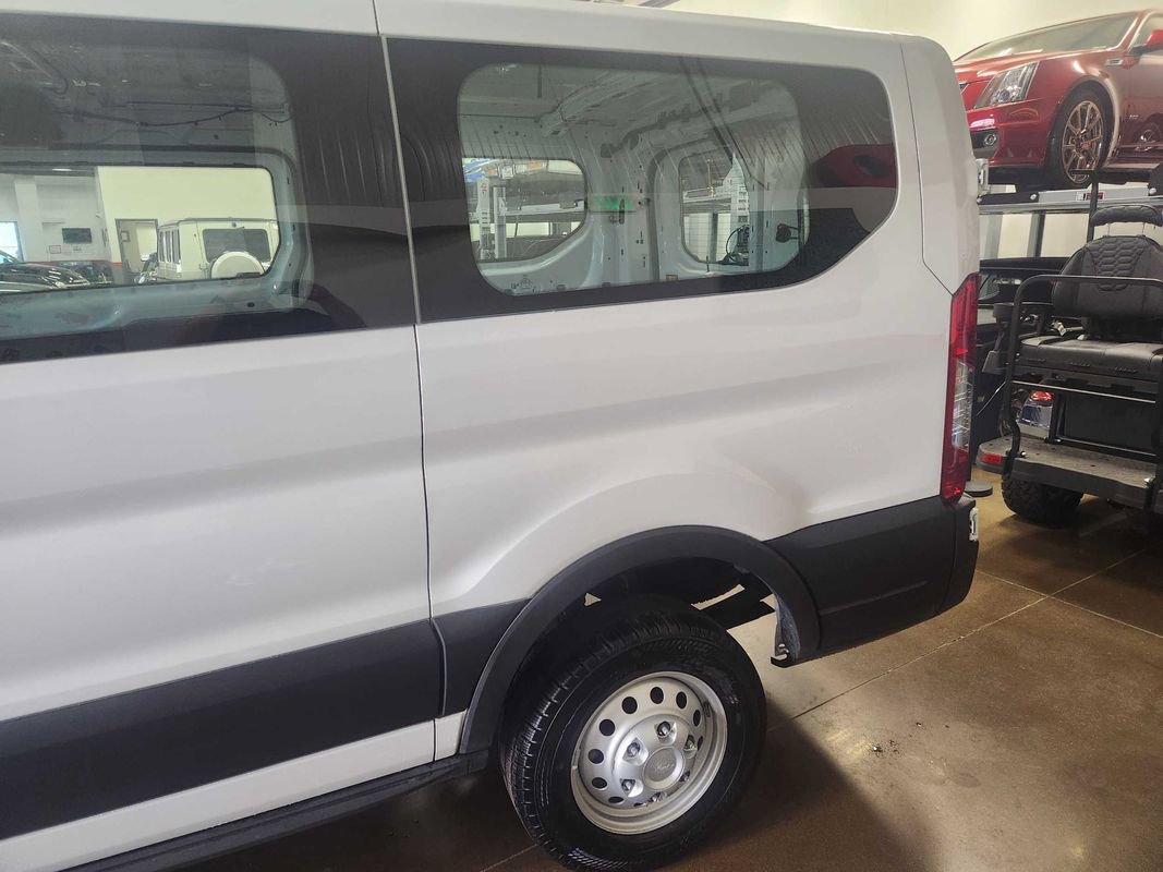 Used 2024 Ford Transit 250 Low Roof AWD image 35