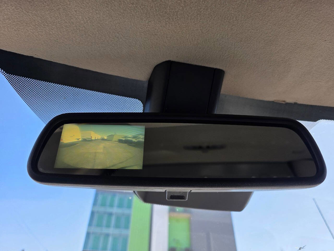 Used 2020 Chevrolet Express 3500 Extended w/ Driver Convenience Package RWD image 8