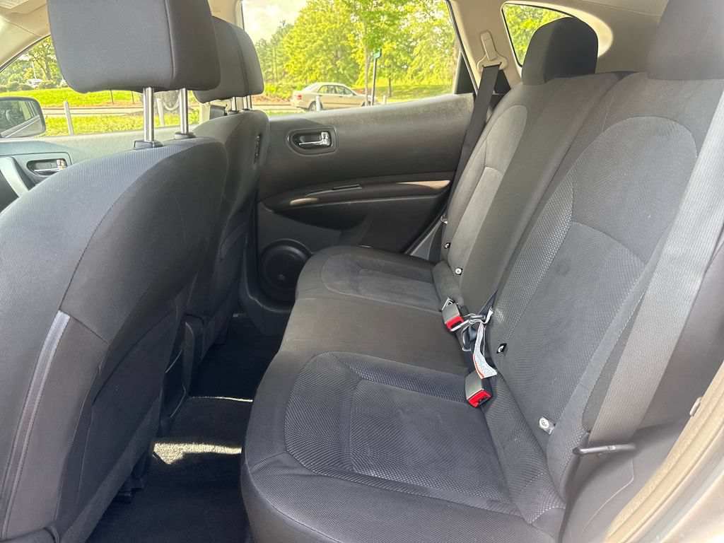 Used 2014 Nissan Rogue S w/ Convenience Package FWD image 31