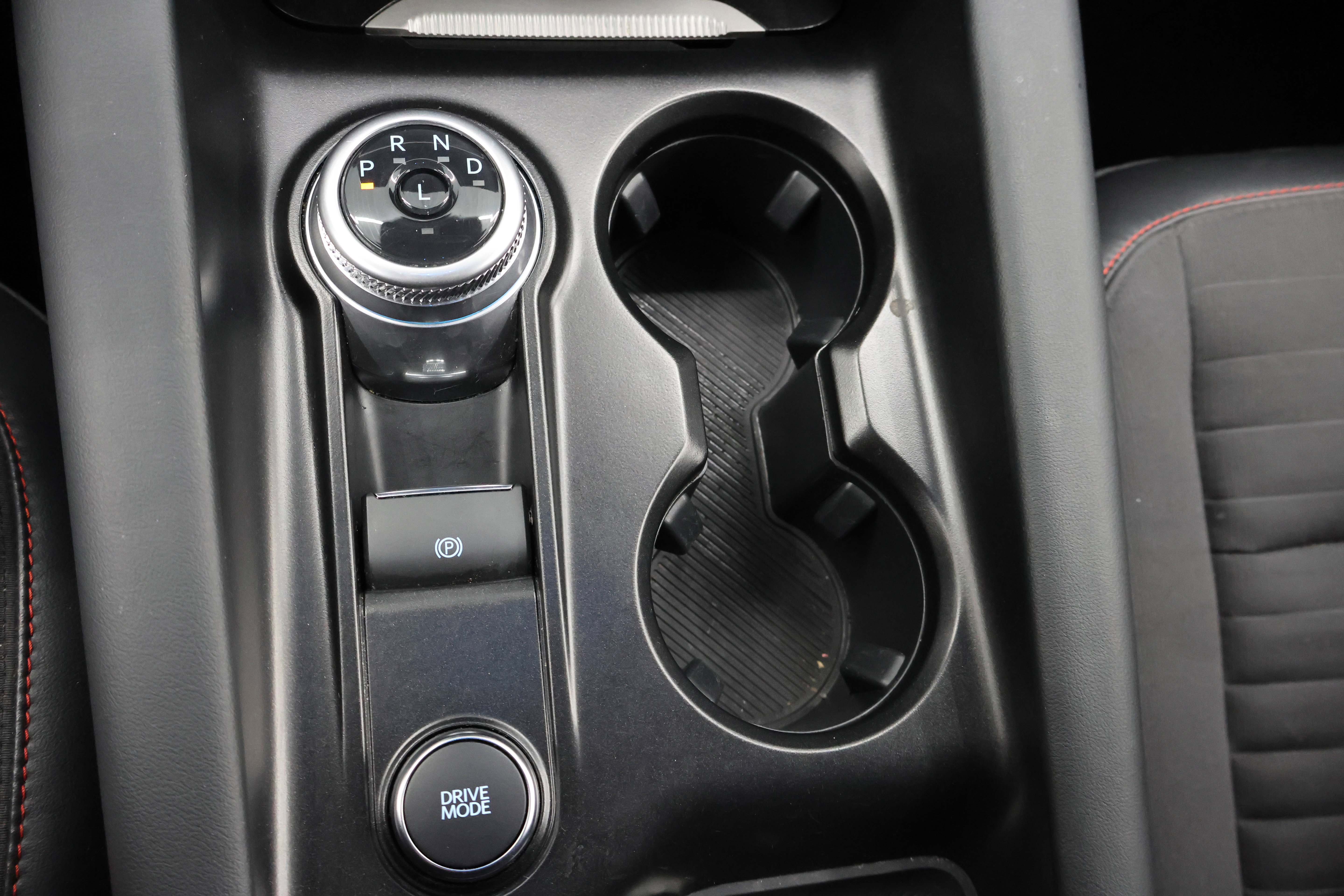 Used 2025 Ford Explorer ST-Line image 49