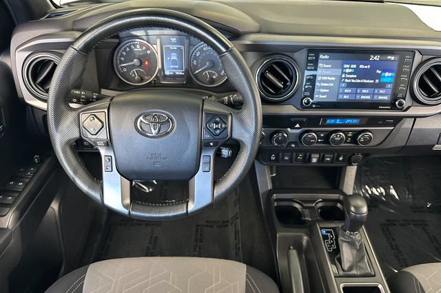Certified 2023 Toyota Tacoma TRD Off-Road w/ Technology Package AWD/4WD image 18