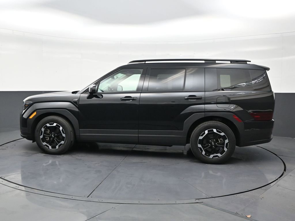 Used 2025 Hyundai Santa Fe SEL AWD/4WD image 2