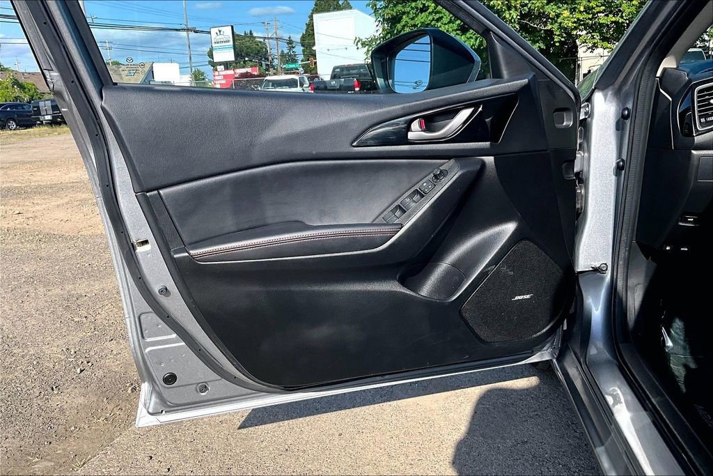 Used 2016 MAZDA MAZDA3 i Grand Touring FWD image 22