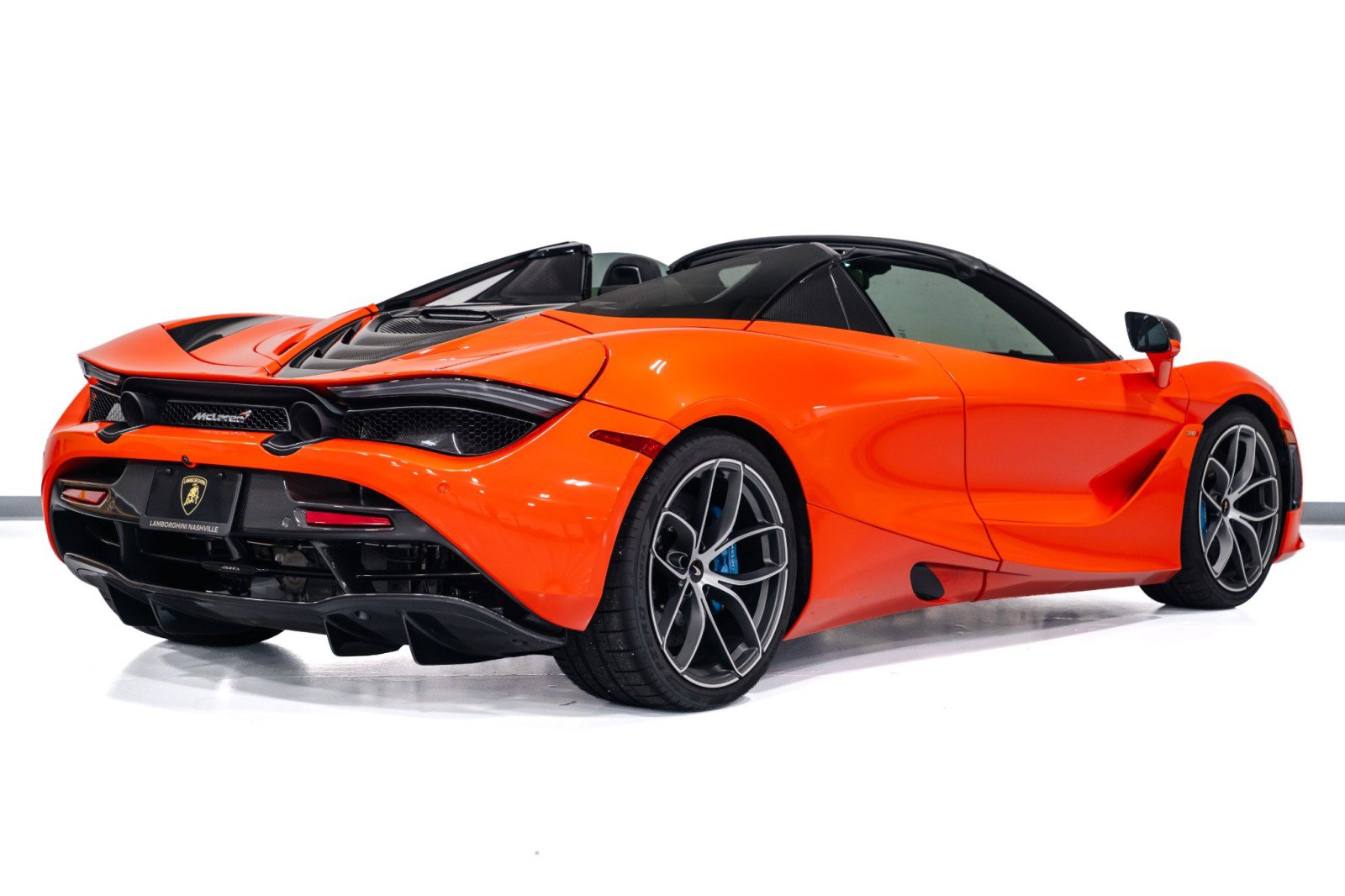 Used 2019 McLaren 720S Performance RWD image 8