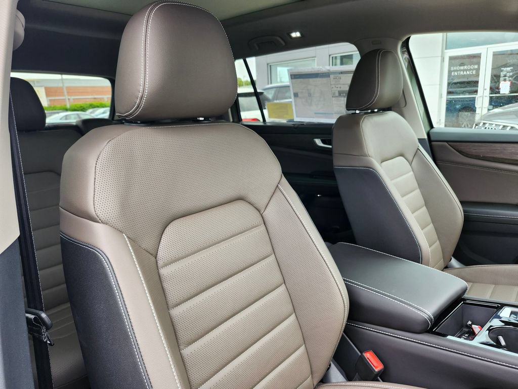 New 2026 Volkswagen Atlas SEL AWD/4WD image 14
