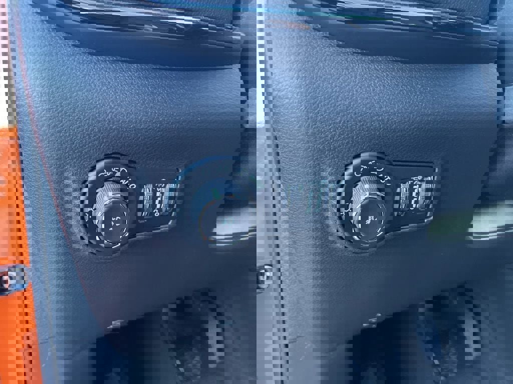 New 2026 Jeep Compass Limited image 22