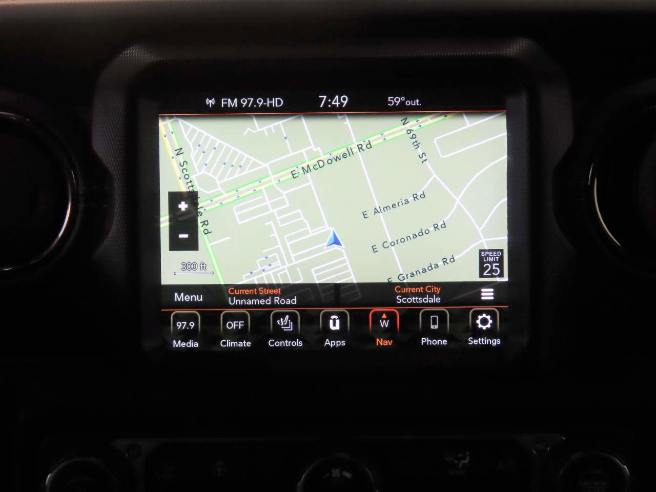 Used 2021 Jeep Gladiator Overland image 10