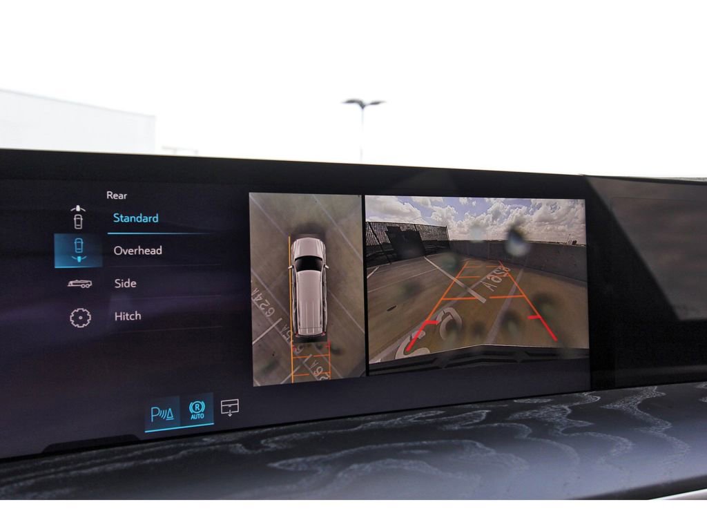 New 2026 Cadillac Escalade ESV Sport image 18