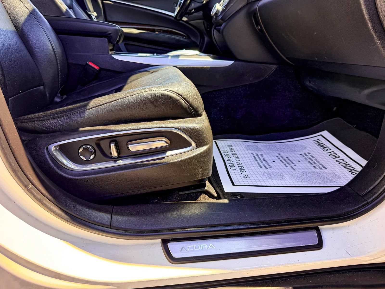 Used 2020 Acura MDX SH-AWD image 24