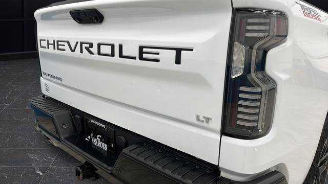 Used 2022 Chevrolet Silverado 1500 LT Trail Boss w/ LT Trail Boss Premium Package AWD/4WD image 39