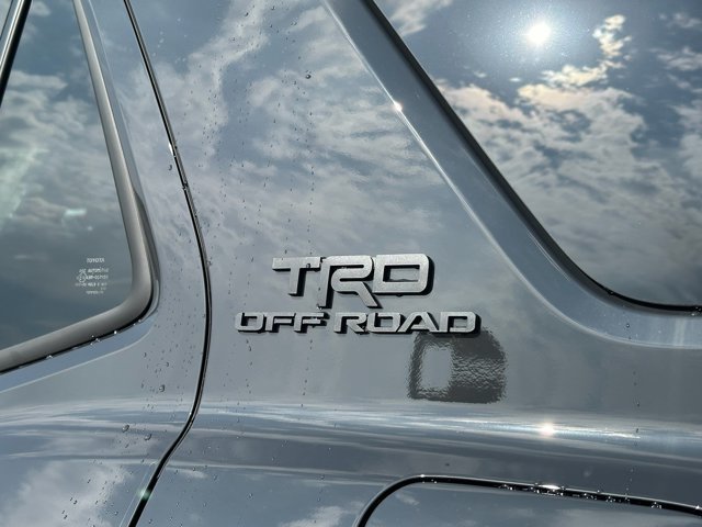 New 2026 Toyota 4Runner TRD Off-Road AWD/4WD image 6