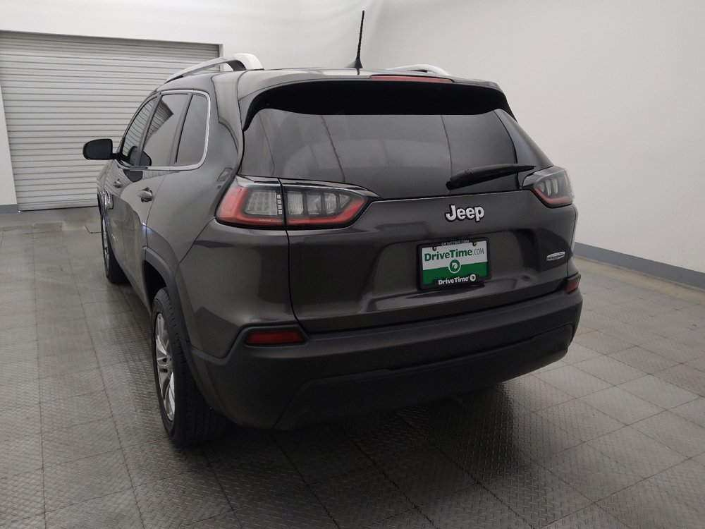 Used 2019 Jeep Cherokee Latitude Plus FWD image 6