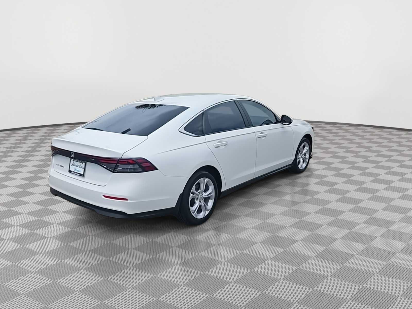 Certified 2025 Honda Accord LX image 8