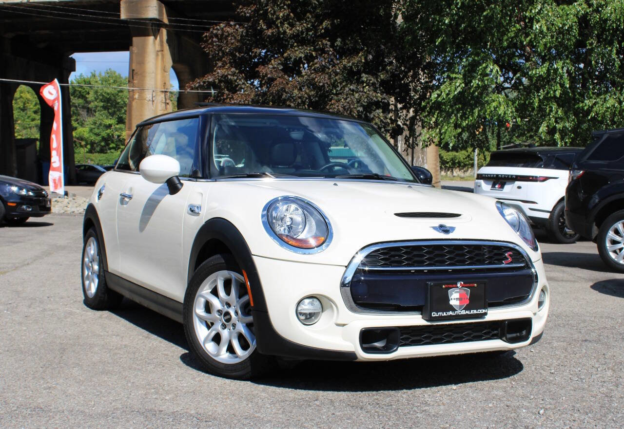 Used 2014 MINI Cooper S image 1