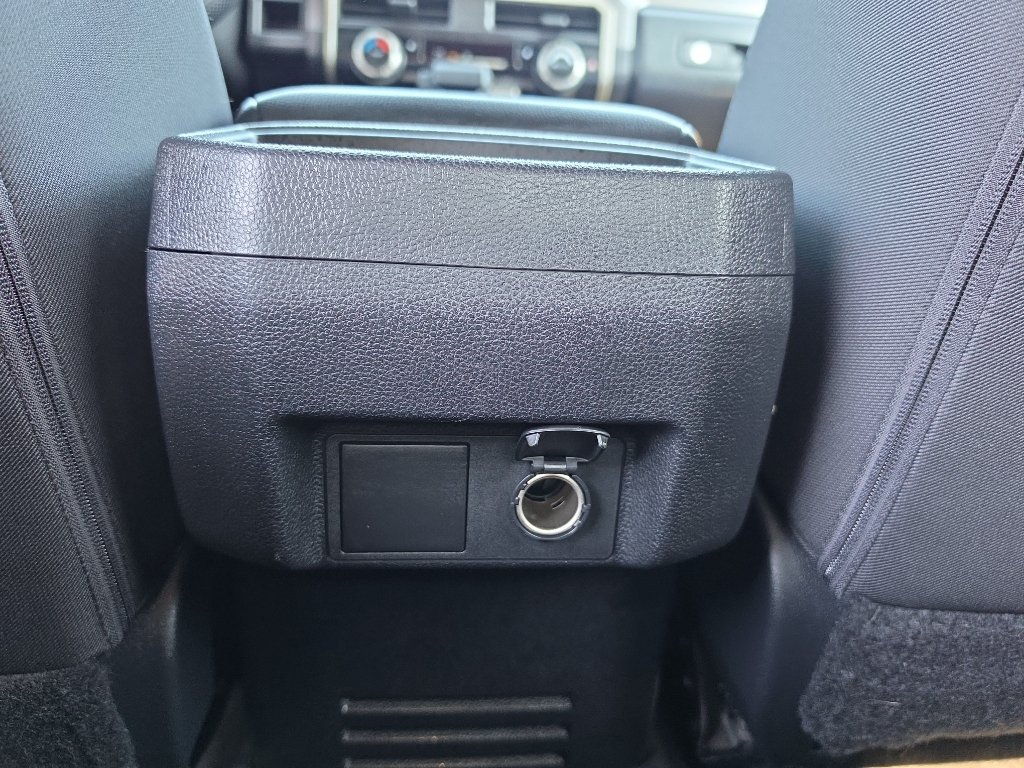 Certified 2025 Toyota Tacoma SR5 AWD/4WD image 18